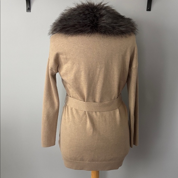 Banana Republic Tan Knit Open Cardigan Sweater with Removable Faux Fur Trim - Picture 4 of 8